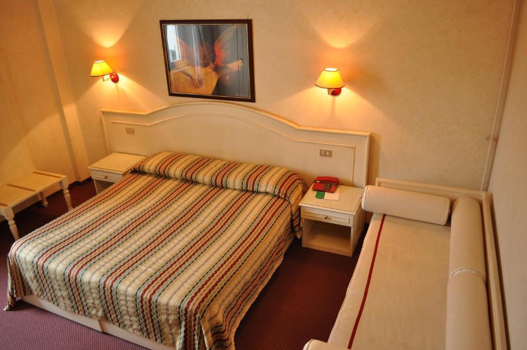 Hotel Ercolini & Savi Montecatini Terme Phòng bức ảnh
